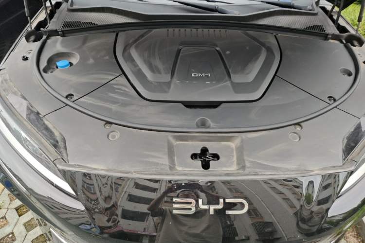 Used BYD Song PLUS New Energy 2025 DM-i 112KM Prestige Model Engine Bay