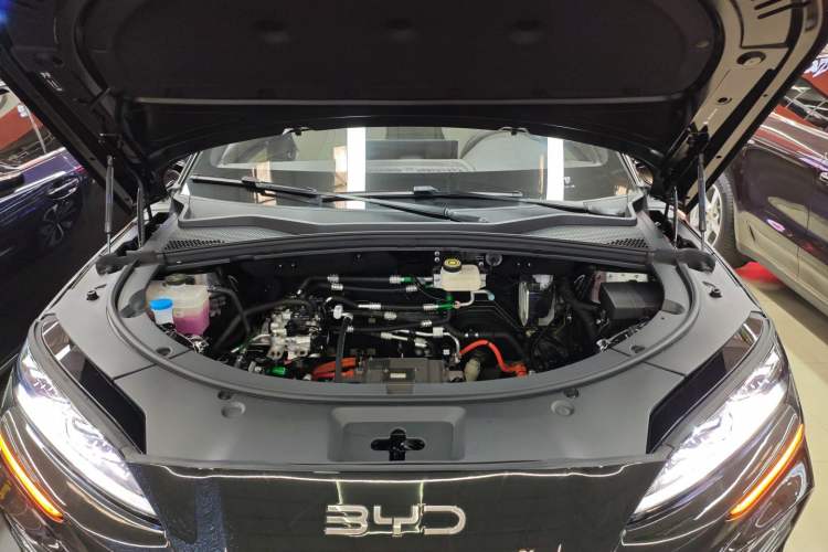 Used BYD Song PLUS New Energy 2025 EV 520km Premium Version Engine Bay