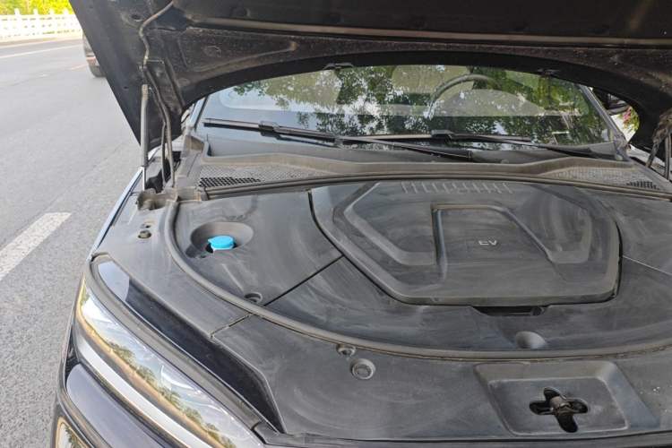 Used BYD Song PLUS New Energy 2025 EV 520km Luxury Version Engine Bay Right
