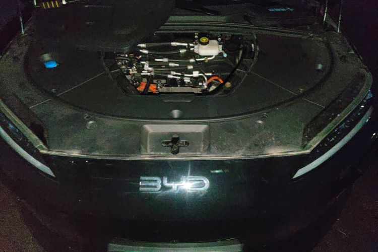 Used BYD Song PLUS New Energy 2025 EV 520km Luxury Version Engine Bay