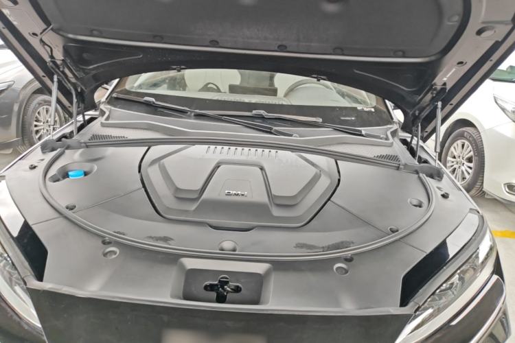 Used BYD Song PLUS New Energy 2025 DM-i 75KM Luxury Model Engine Bay