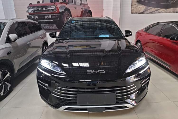 Used BYD Song PLUS New Energy 2025 DM-i 112KM Prestige Model Front
