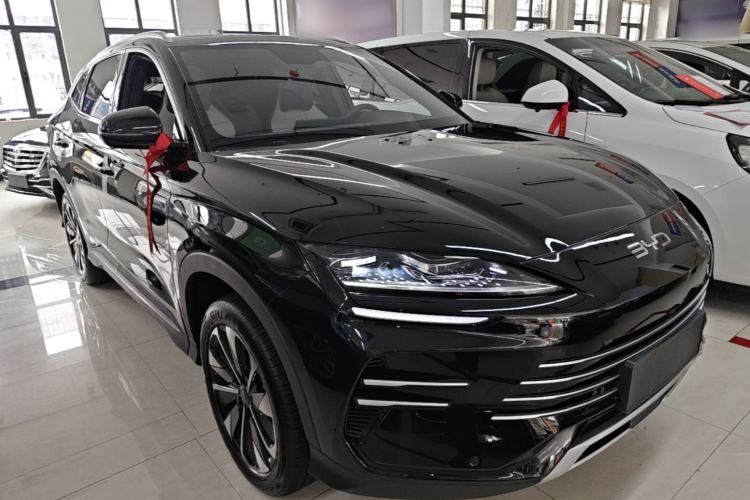 Used BYD Song PLUS New Energy 2025 DM-i 112KM Prestige Model Front Right 45 Deg