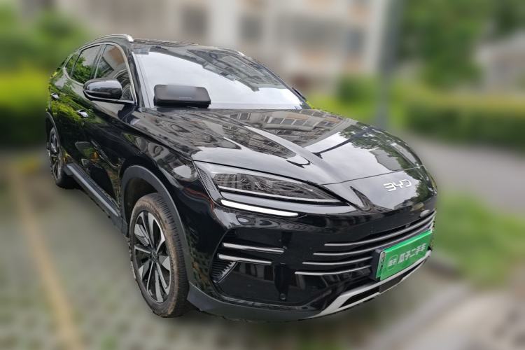 Used BYD Song PLUS New Energy 2025 DM-i 112KM Prestige Model Front Right 45 Deg
