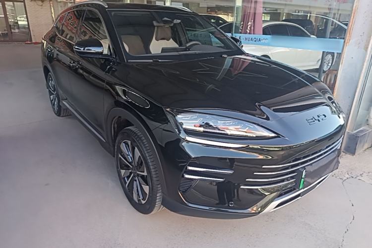 Used BYD Song PLUS New Energy 2025 DM-i 112KM Prestige Model Front Right 45 Deg