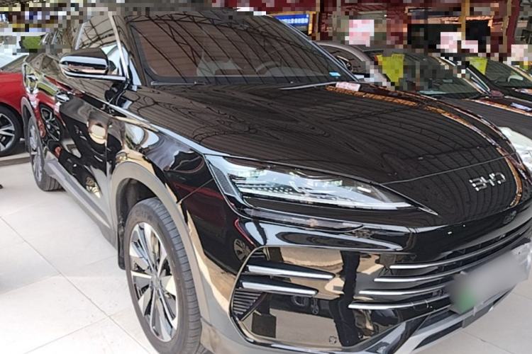 Used BYD Song PLUS New Energy 2025 DM-i 112KM Prestige Model Front Right 45 Deg