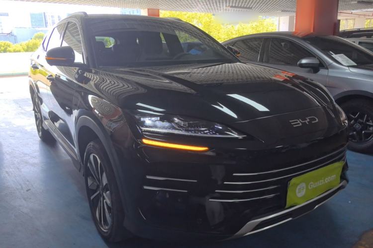 Used BYD Song PLUS New Energy 2025 DM-i 112KM Prestige Model Front Right 45 Deg