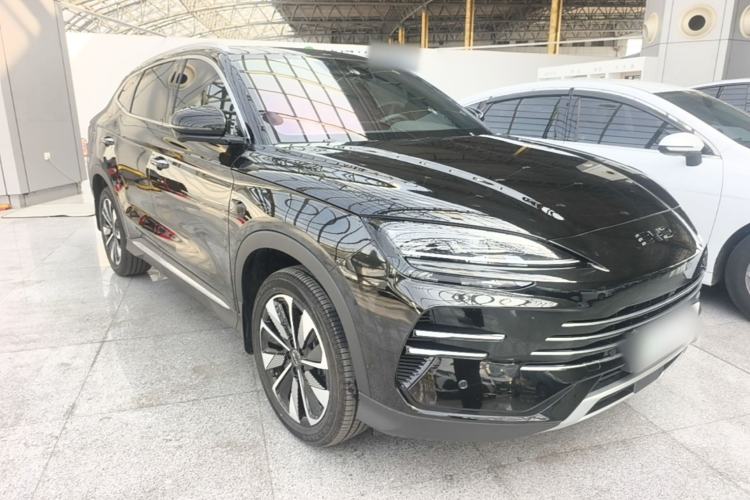 Used BYD Song PLUS New Energy 2025 DM-i Smart Drive 112KM Prestige Model Front Right 45 Deg