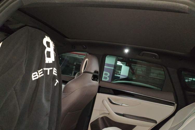 Used BYD Song PLUS New Energy 2025 DM-i 112KM Prestige Model Headliner