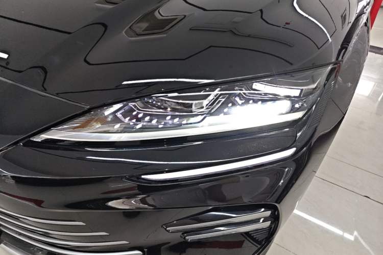 Used BYD Song PLUS New Energy 2025 DM-i 112KM Prestige Model Left Front Headlight