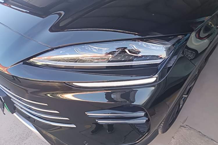 Used BYD Song PLUS New Energy 2025 DM-i 112KM Prestige Model Left Front Headlight