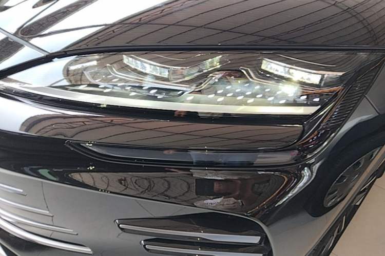 Used BYD Song PLUS New Energy 2025 DM-i 112KM Prestige Model Left Front Headlight