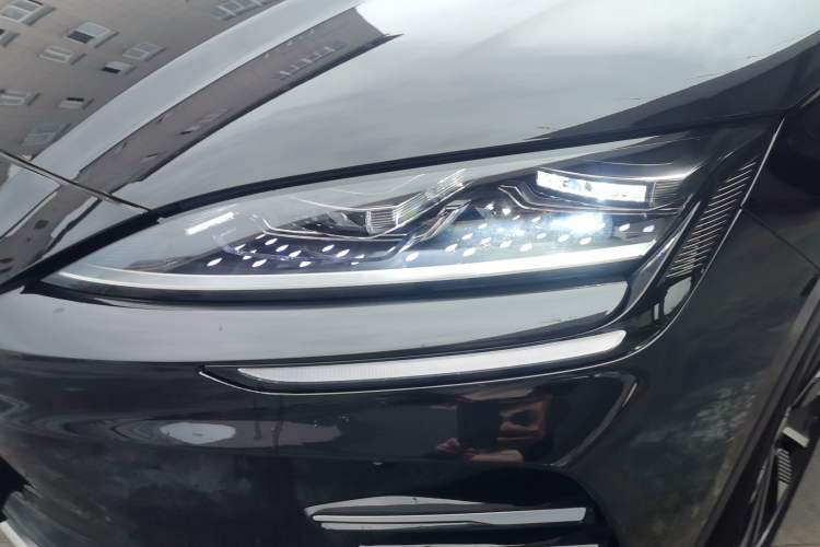 Used BYD Song PLUS New Energy 2025 EV Intelligent Driving Version 520km Premium Model Left Front Headlight