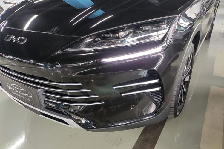 Used BYD Song PLUS New Energy 2025 DM-i Smart Drive 112KM Prestige Model Left Front Headlight