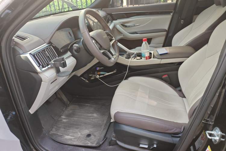 Used BYD Song PLUS New Energy 2025 DM-i 112KM Prestige Model Left Front Seat