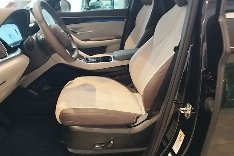 Used BYD Song PLUS New Energy 2025 DM-i Intelligent Driving 160KM Flagship Model Left Front Seat