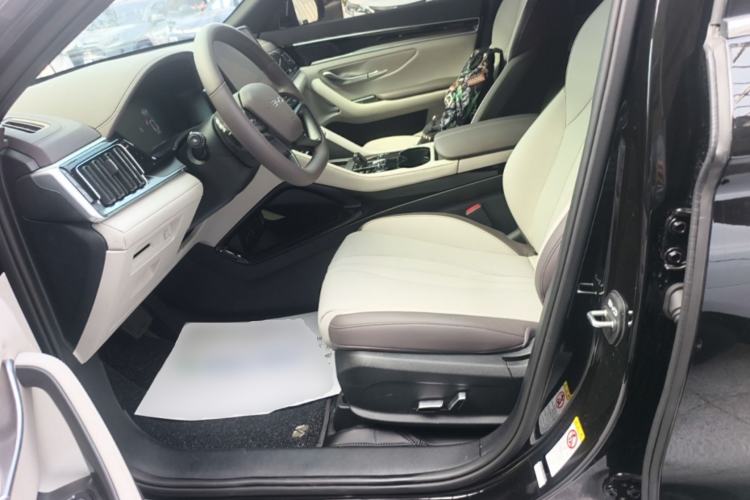 Used BYD Song PLUS New Energy 2025 DM-i Smart Drive 112KM Prestige Model Left Front Seat