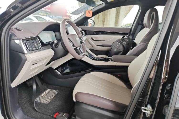 Used BYD Song PLUS New Energy 2025 DM-i 75KM Luxury Model Left Front Seat