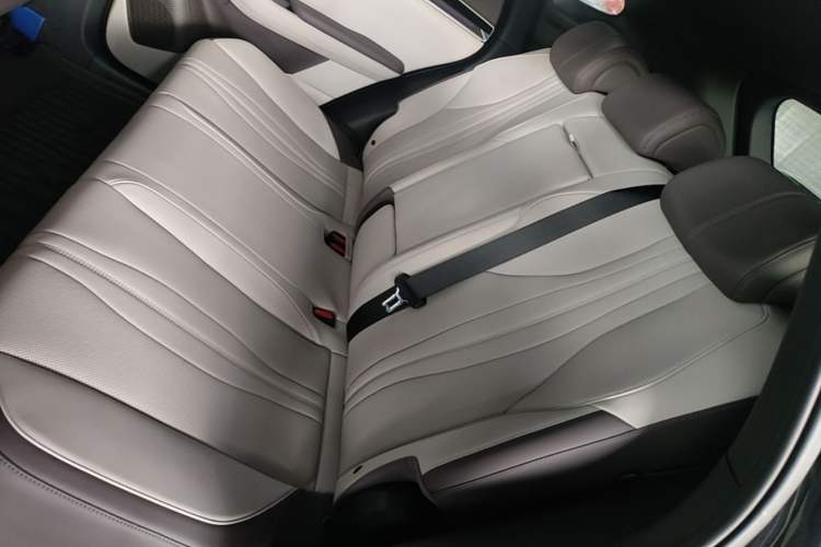 Used BYD Song PLUS New Energy 2025 DM-i Smart Drive 112KM Prestige Model Left Rear Seat