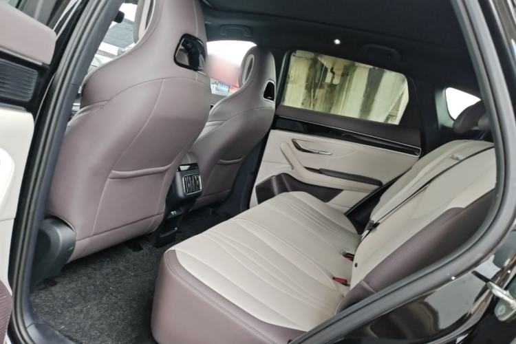 Used BYD Song PLUS New Energy 2025 DM-i 75KM Luxury Model Left Rear Seat