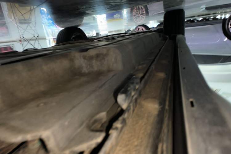 Used BYD Song PLUS New Energy 2025 DM-i 112KM Prestige Model Left Side Sill