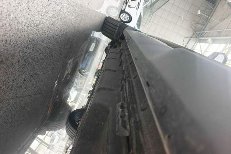 Used BYD Song PLUS New Energy 2025 DM-i Smart Drive 112KM Prestige Model Left Side Sill