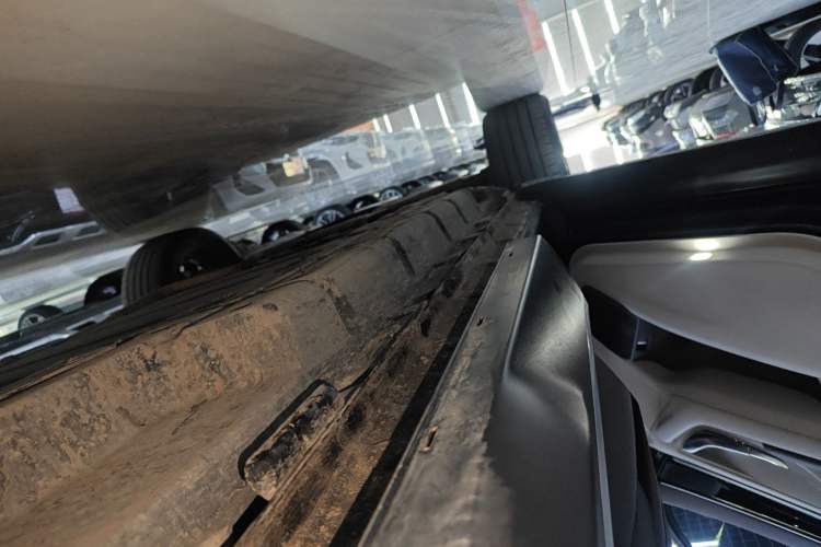 Used BYD Song PLUS New Energy 2025 DM-i 112KM Prestige Model Left Side Sill