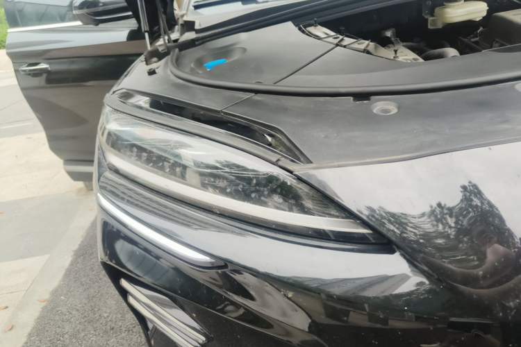 Used BYD Song PLUS New Energy 2025 DM-i Smart Drive 112KM Prestige Model Right Front Headlight