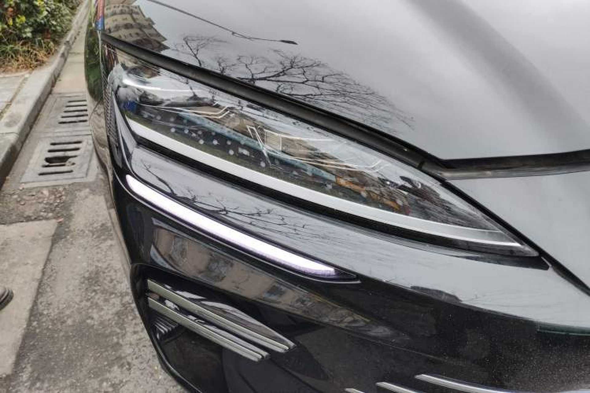 Used BYD Song PLUS New Energy 2025 DM-i 112KM Prestige Model Right Front Headlight
