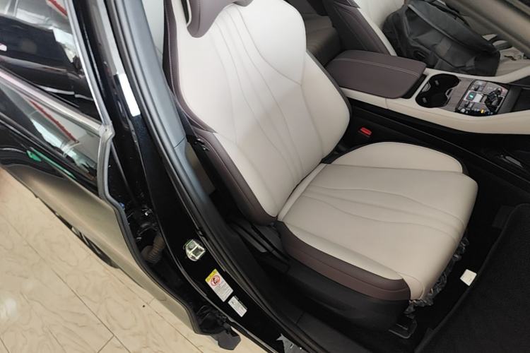 Used BYD Song PLUS New Energy 2025 DM-i 75KM Luxury Model Right Front Seat
