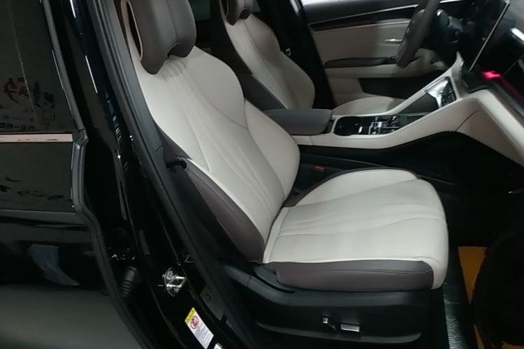 Used BYD Song PLUS New Energy 2025 DM-i 112KM Prestige Model Right Front Seat