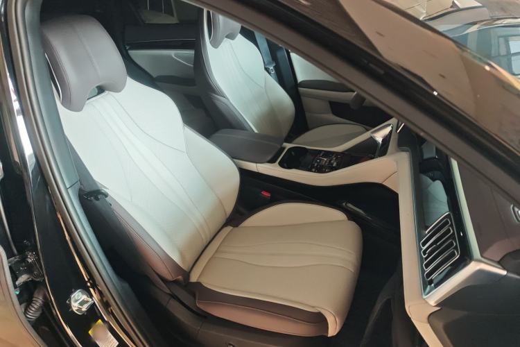 Used BYD Song PLUS New Energy 2025 DM-i 112KM Prestige Model Right Front Seat