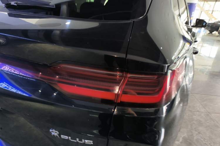 Used BYD Song PLUS New Energy 2025 DM-i 112KM Prestige Model Right Rear Taillight