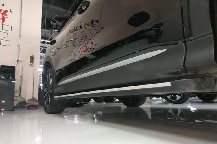 Used BYD Song PLUS New Energy 2025 DM-i 112KM Prestige Model Right Side Sill
