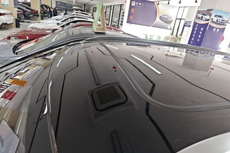Used BYD Song PLUS New Energy 2025 DM-i 112KM Prestige Model Roof