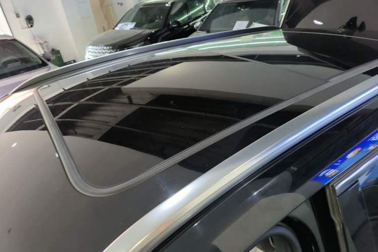 Used BYD Song PLUS New Energy 2025 DM-i 112KM Prestige Model Roof