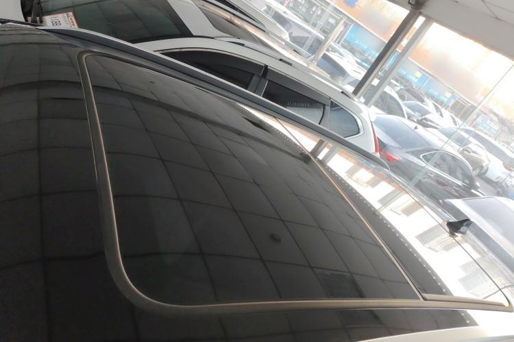 Used BYD Song PLUS New Energy 2025 DM-i 112KM Prestige Model Roof