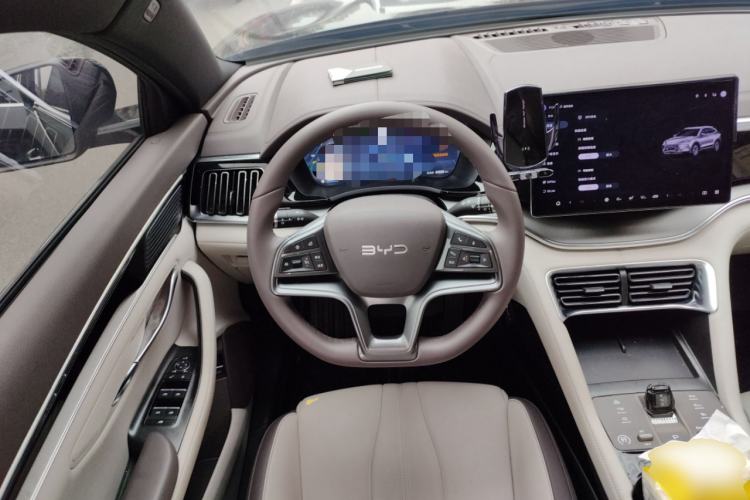 Used BYD Song PLUS New Energy 2025 DM-i 112KM Prestige Model Steering Wheel
