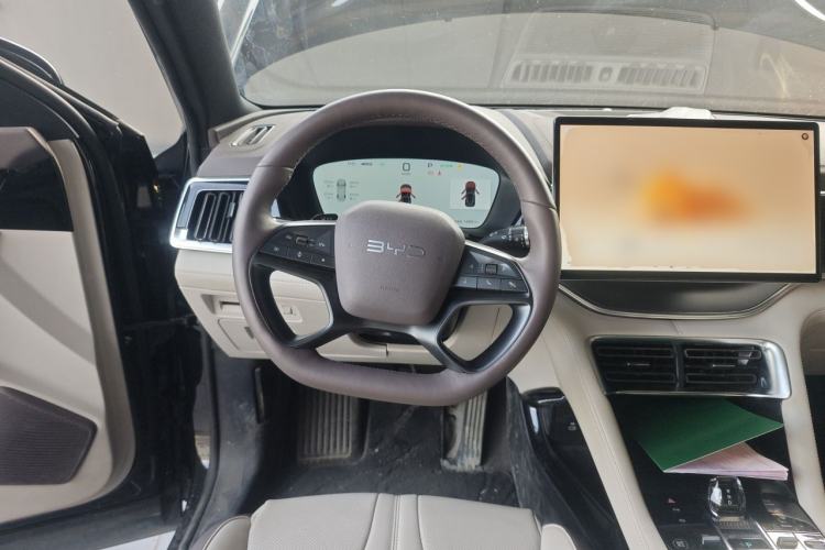 Used BYD Song PLUS New Energy 2025 EV Intelligent Driving Version 520km Premium Model Steering Wheel