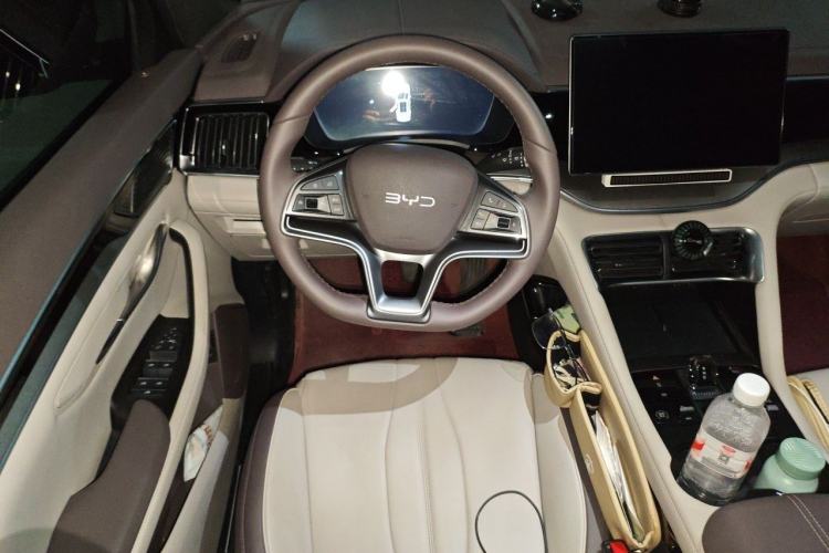 Used BYD Song PLUS New Energy 2025 DM-i 112KM Prestige Model Steering Wheel
