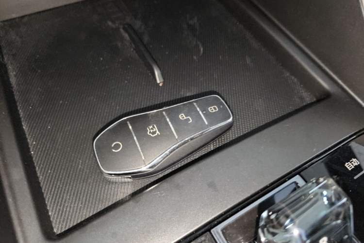 Used BYD Song PLUS New Energy 2025 DM-i 112KM Prestige Model Vehicle Key
