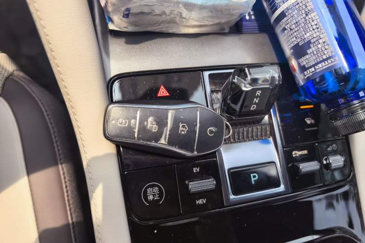 Used BYD Song PLUS New Energy 2025 DM-i 160KM Flagship Model Vehicle Key