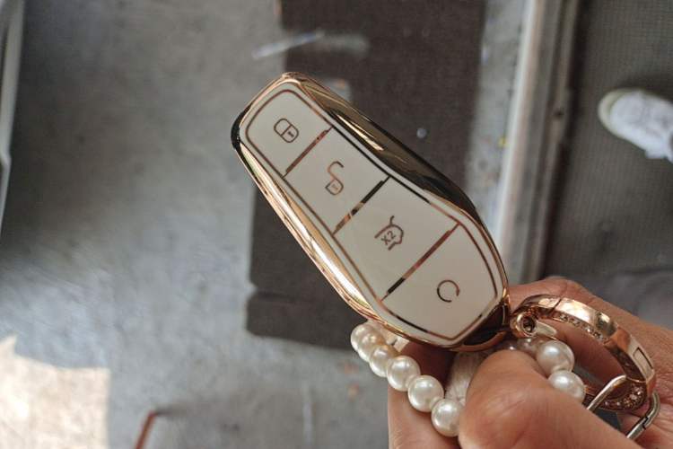 Used BYD Song PLUS New Energy 2025 DM-i 112KM Prestige Model Vehicle Key