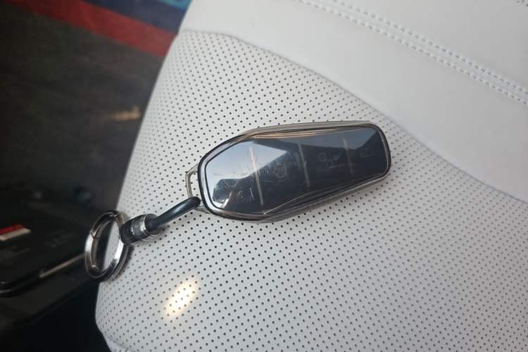 Used BYD Song PLUS New Energy 2025 EV Smart Drive Edition 605km Flagship Model Vehicle Key
