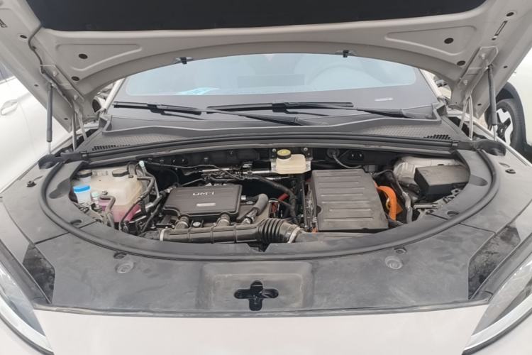 Used BYD Song PLUS New Energy 2025 DM-i Smart Drive 112KM Prestige Model Engine Bay