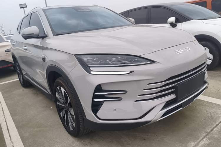 Used BYD Song PLUS New Energy 2025 DM-i Smart Drive 112KM Prestige Model Exterior 1
