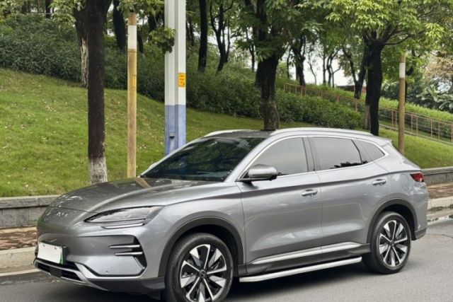 Ojetý BYD Song PLUS New Energy 2025 EV 520km Premium Version
