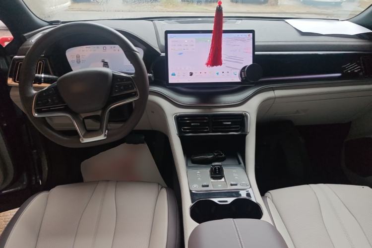 Used BYD Song PLUS New Energy 2025 EV 520km Premium Version Center Console