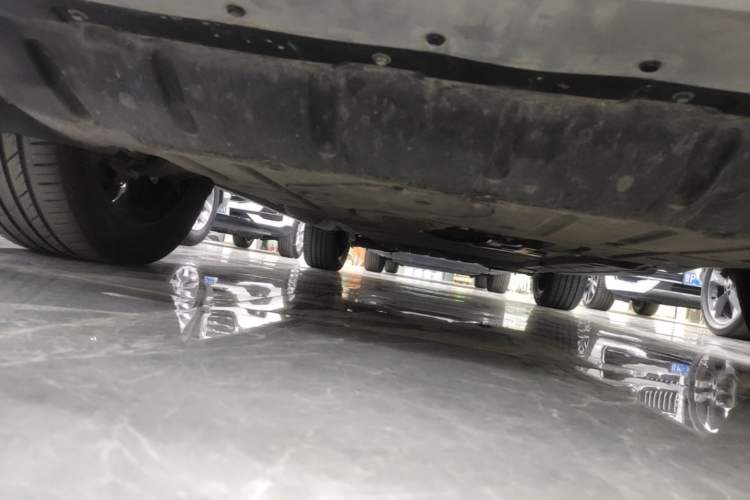 Used BYD Song PLUS New Energy 2025 DM-i 112KM Prestige Model Chassis Front
