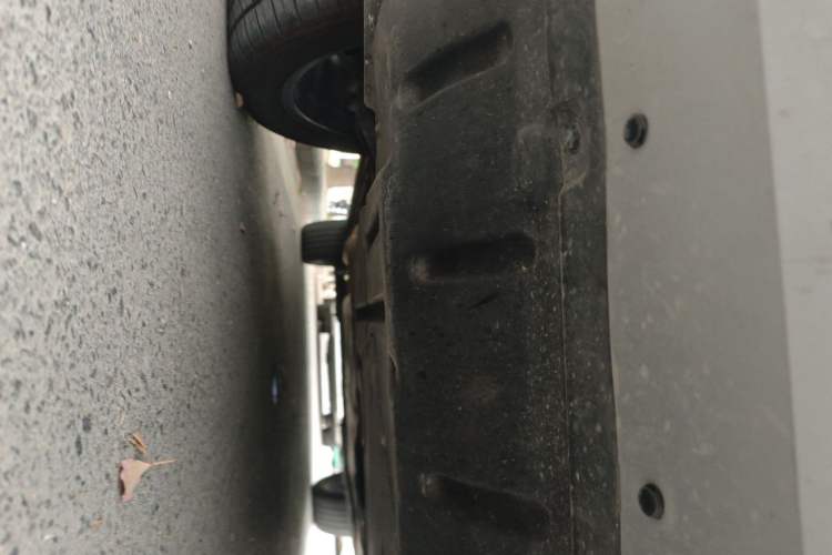 Used BYD Song PLUS New Energy 2025 DM-i 112KM Prestige Model Chassis Front Right